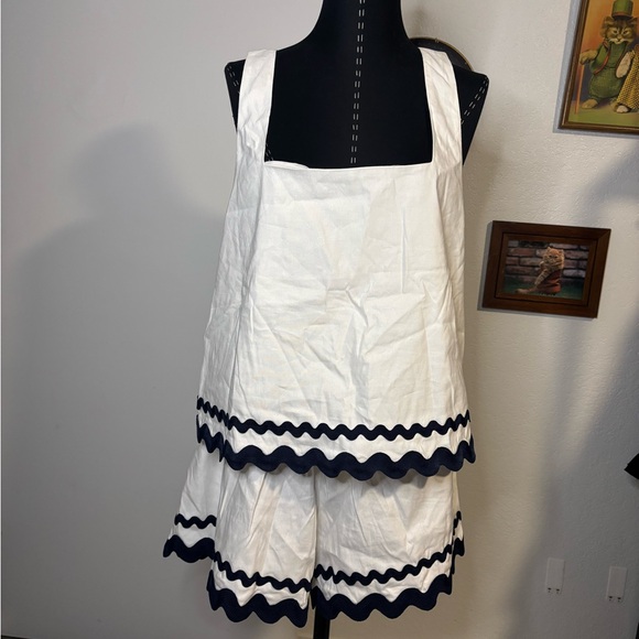 La Blanca White and Navy Trim Swim Coverup Set - Picture 3 of 5